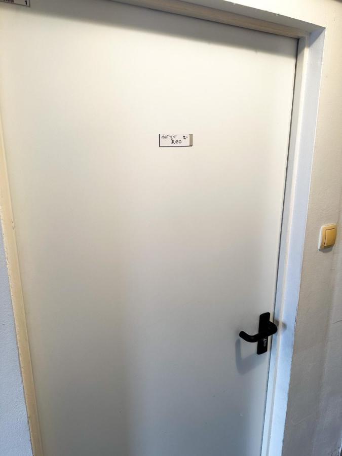 Apartma Jugo 科佩尔 外观 照片